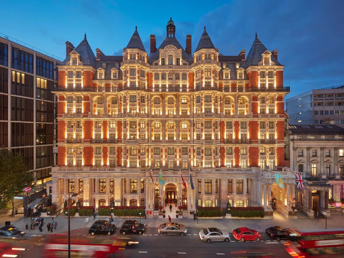 marca hotel premium