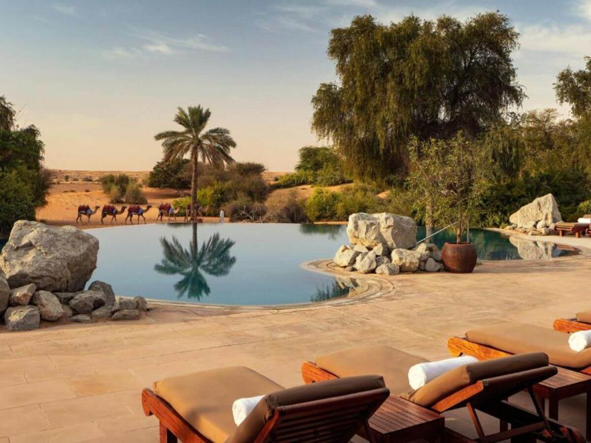 hotel desierto lujo
